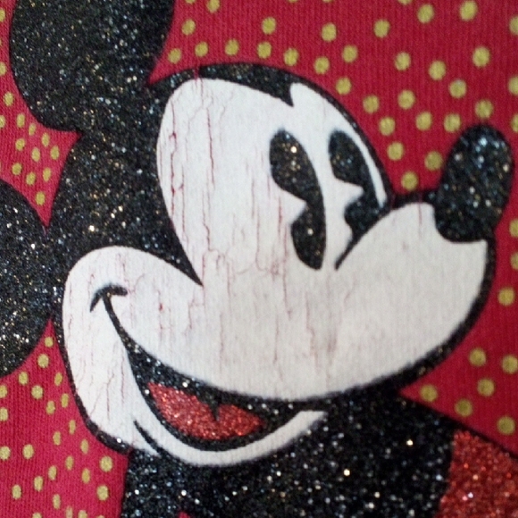 Walt Disney Word Red Tee with Mickey Mouse - Picture 4 of 6